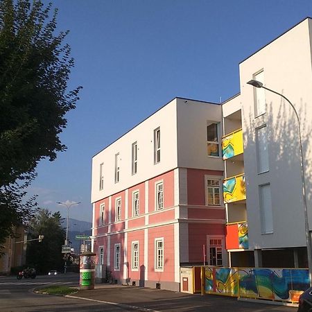 007 Studio Apartment Madrid 30M2 クラーゲンフルト エクステリア 写真